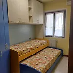 Per Vacanze A 아파트 *